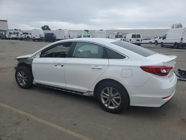 5NPE24AF0GH379380 2016 HYUNDAI SONATA - Image 2