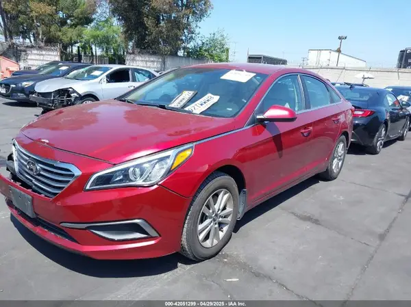 5NPE24AF0GH379413 2016 HYUNDAI SONATA - Image 2