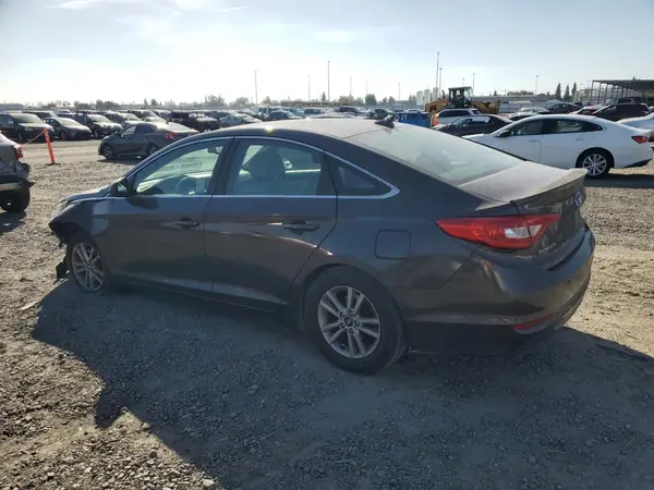 5NPE24AF0GH386135 2016 HYUNDAI SONATA - Image 2