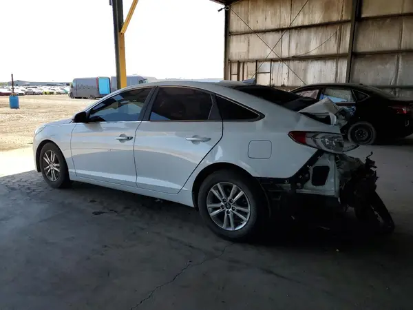 5NPE24AF0GH386877 2016 HYUNDAI SONATA - Image 2