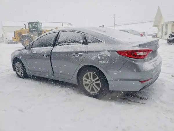 5NPE24AF0GH387673 2016 HYUNDAI SONATA - Image 2