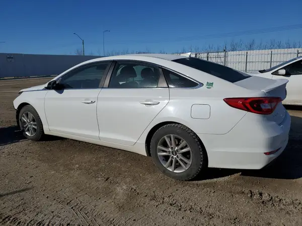 5NPE24AF0GH388516 2016 HYUNDAI SONATA - Image 2