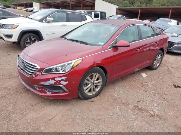 5NPE24AF0GH389763 2016 HYUNDAI SONATA - Image 2