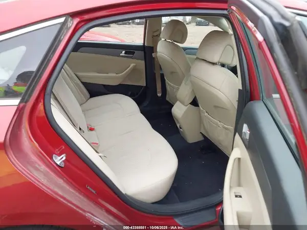 5NPE24AF0GH389763 2016 HYUNDAI SONATA - Image 8