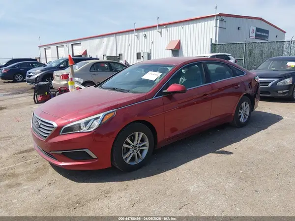 5NPE24AF0GH391514 2016 HYUNDAI SONATA - Image 2