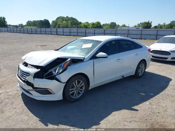 5NPE24AF0GH392128 2016 HYUNDAI SONATA - Image 2