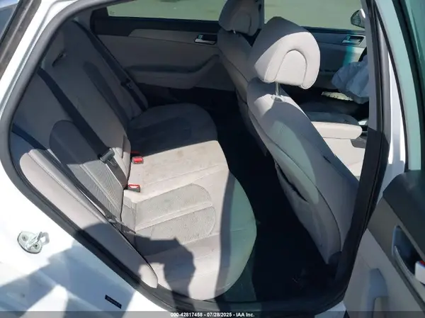5NPE24AF0GH392128 2016 HYUNDAI SONATA - Image 8