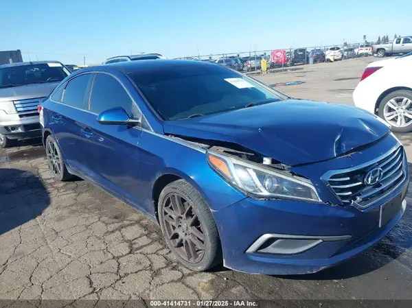 5NPE24AF0GH393425 2016 HYUNDAI SONATA - Image 1