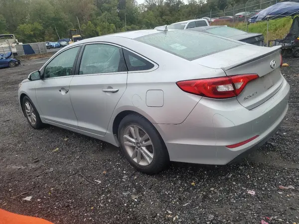 5NPE24AF0GH394722 2016 HYUNDAI SONATA - Image 2