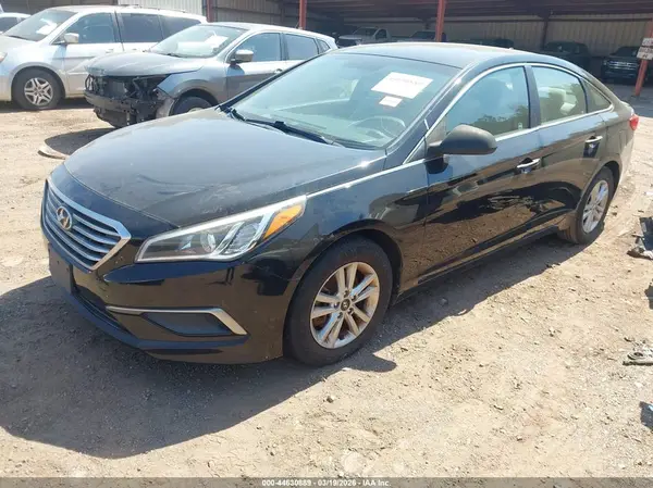 5NPE24AF0GH395448 2016 HYUNDAI SONATA - Image 2