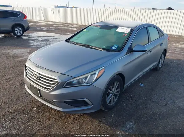 5NPE24AF0GH400874 2016 HYUNDAI SONATA - Image 2