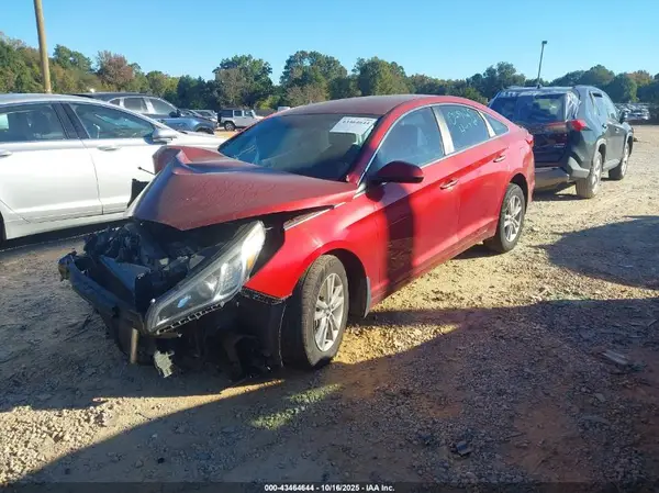 5NPE24AF0GH405539 2016 HYUNDAI SONATA - Image 2