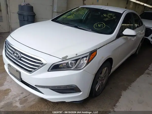 5NPE24AF0GH406240 2016 HYUNDAI SONATA - Image 2