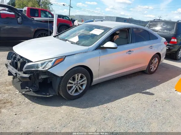 5NPE24AF0GH408036 2016 HYUNDAI SONATA - Image 2