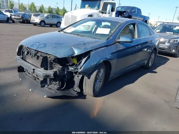 5NPE24AF0GH409560 2016 HYUNDAI SONATA - Image 2