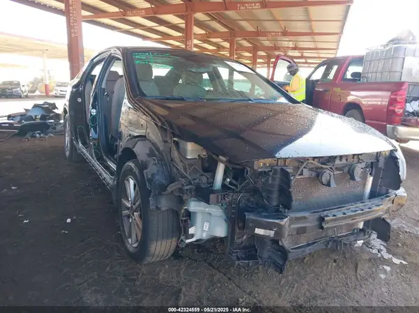 5NPE24AF0GH409882 2016 HYUNDAI SONATA - Image 1