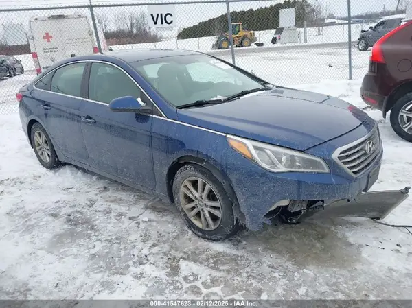 5NPE24AF0GH410420 2016 HYUNDAI SONATA - Image 1