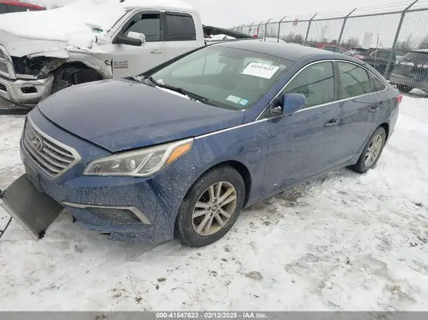 5NPE24AF0GH410420 2016 HYUNDAI SONATA - Image 2