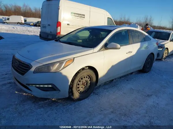 5NPE24AF0GH414452 2016 HYUNDAI SONATA - Image 2