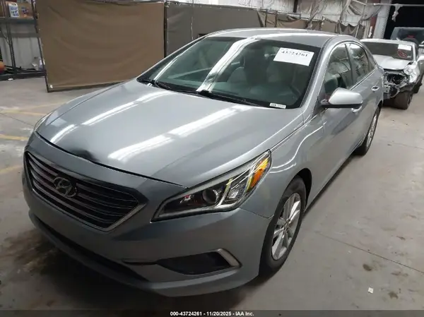 5NPE24AF0GH417772 2016 HYUNDAI SONATA - Image 2