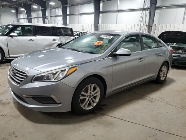 5NPE24AF0GH418260 2016 HYUNDAI SONATA - Image 1
