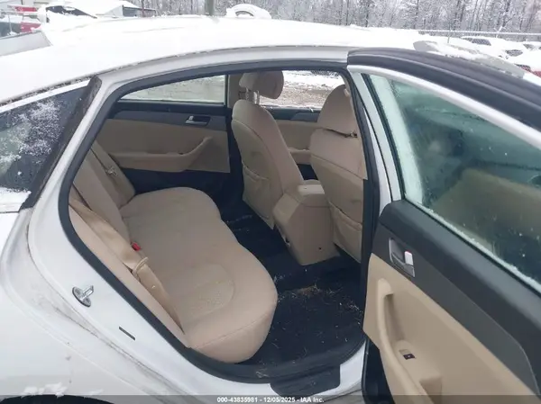 5NPE24AF0GH431915 2016 HYUNDAI SONATA - Image 8