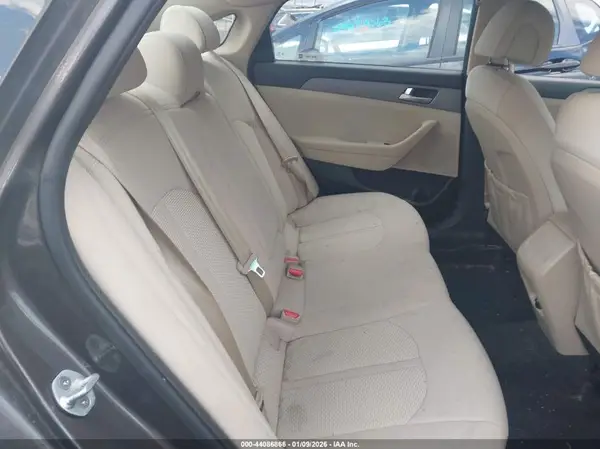 5NPE24AF0HH438218 2017 HYUNDAI SONATA - Image 8