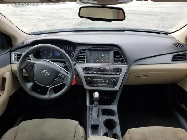 5NPE24AF0HH438235 2017 HYUNDAI SONATA - Image 8