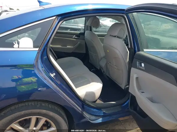 5NPE24AF0HH438607 2017 HYUNDAI SONATA - Image 8