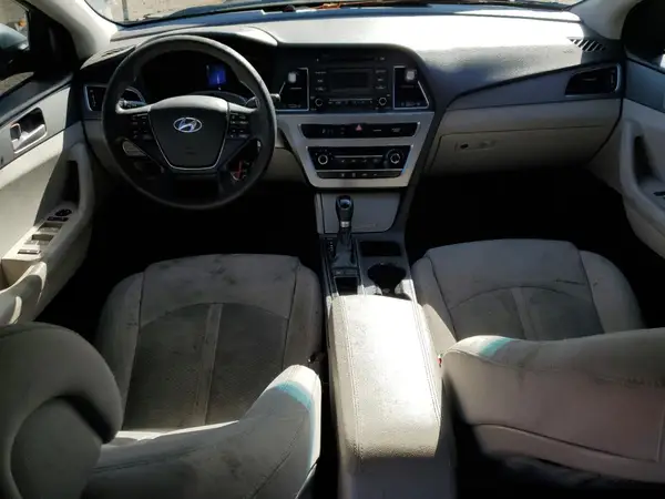 5NPE24AF0HH440731 2017 HYUNDAI SONATA - Image 8