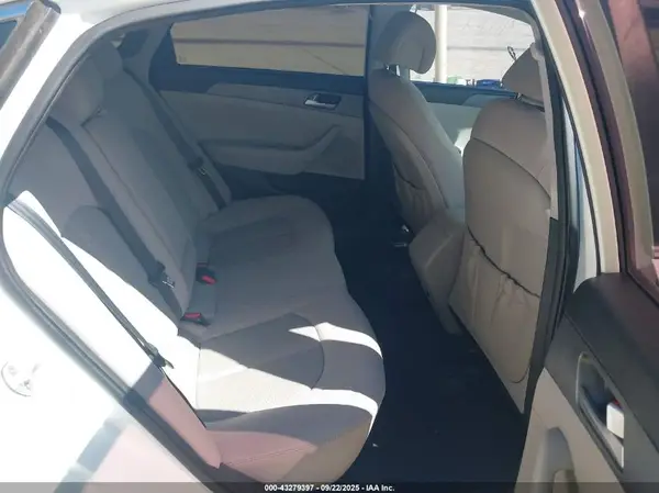 5NPE24AF0HH444388 2017 HYUNDAI SONATA - Image 8