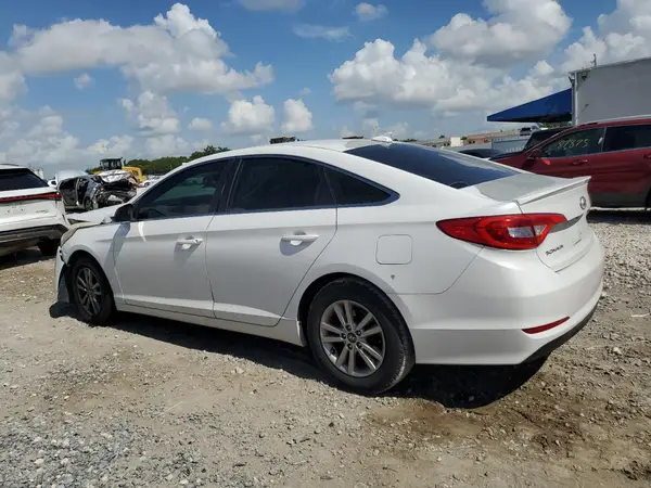 5NPE24AF0HH448313 2017 HYUNDAI SONATA - Image 2
