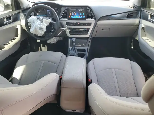 5NPE24AF0HH448313 2017 HYUNDAI SONATA - Image 8