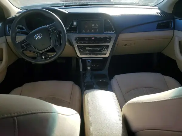 5NPE24AF0HH448621 2017 HYUNDAI SONATA - Image 8