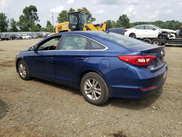 5NPE24AF0HH449669 2017 HYUNDAI SONATA - Image 2