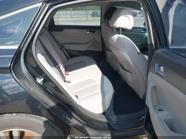 5NPE24AF0HH453222 2017 HYUNDAI SONATA - Image 8