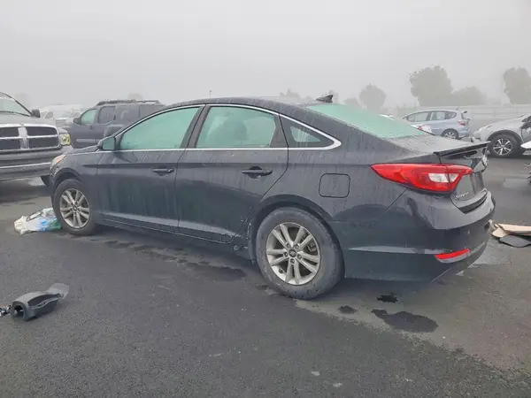 5NPE24AF0HH455505 2017 HYUNDAI SONATA - Image 2