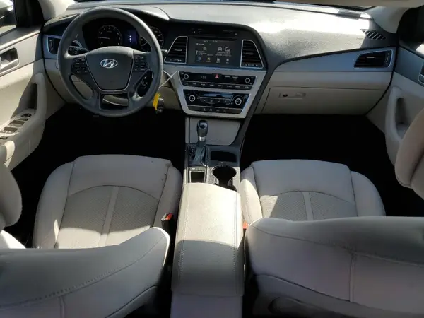5NPE24AF0HH455746 2017 HYUNDAI SONATA - Image 8