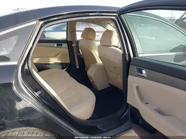 5NPE24AF0HH459179 2017 HYUNDAI SONATA - Image 8