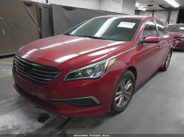 5NPE24AF0HH468898 2017 HYUNDAI SONATA - Image 2