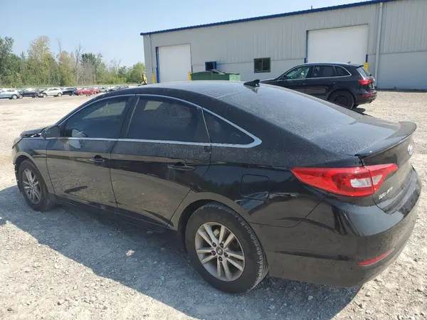 5NPE24AF0HH469551 2017 HYUNDAI SONATA - Image 2