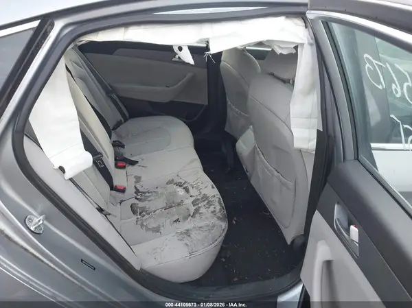 5NPE24AF0HH471493 2017 HYUNDAI SONATA - Image 8
