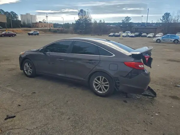 5NPE24AF0HH474930 2017 HYUNDAI SONATA - Image 2