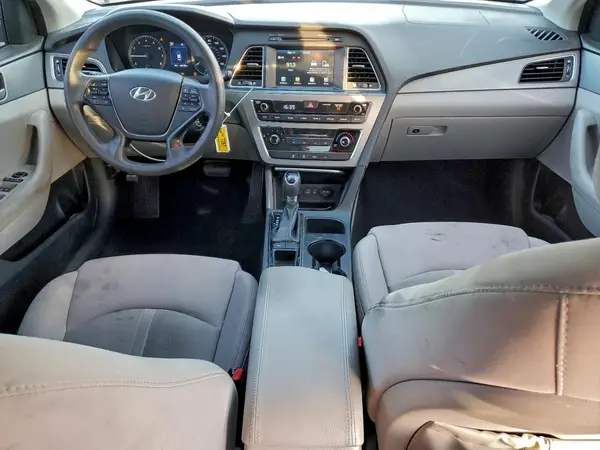 5NPE24AF0HH478038 2017 HYUNDAI SONATA - Image 8