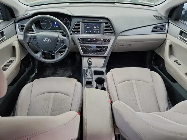 5NPE24AF0HH478864 2017 HYUNDAI SONATA - Image 8