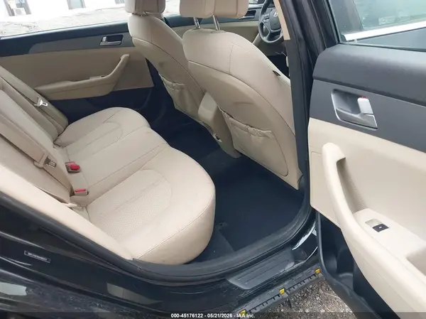 5NPE24AF0HH480257 2017 HYUNDAI SONATA - Image 8