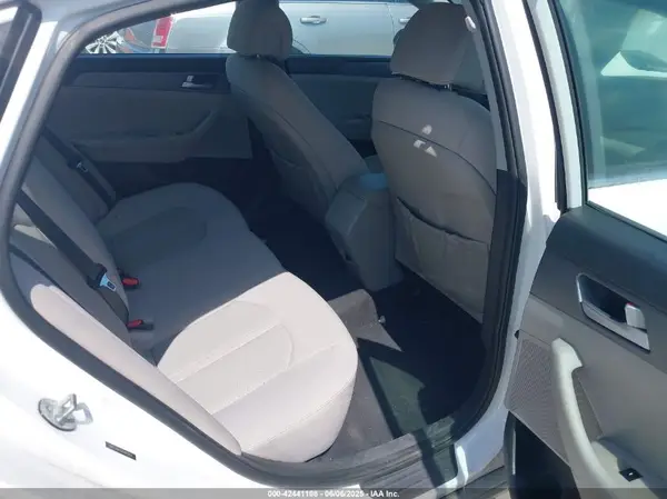 5NPE24AF0HH483904 2017 HYUNDAI SONATA - Image 8