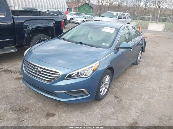 5NPE24AF0HH489119 2017 HYUNDAI SONATA - Image 2