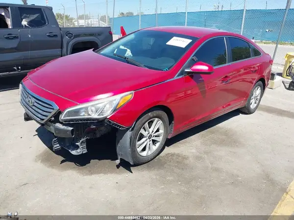 5NPE24AF0HH490805 2017 HYUNDAI SONATA - Image 2