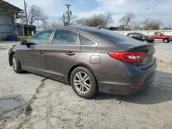 5NPE24AF0HH492053 2017 HYUNDAI SONATA - Image 2